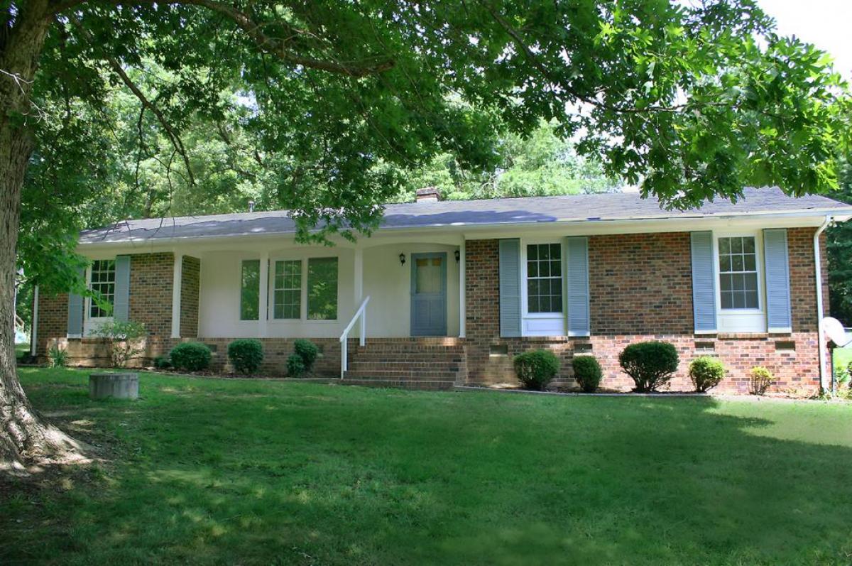 205 Mace Road - Mebane, NC 